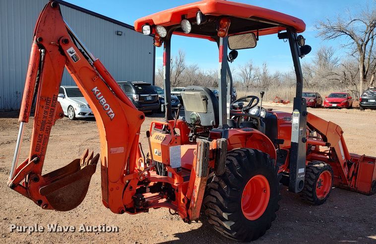 image for item LK9508 Kubota B26  backhoe
