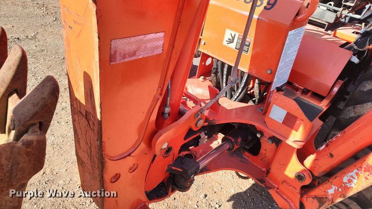 image for item LK9508 Kubota B26  backhoe