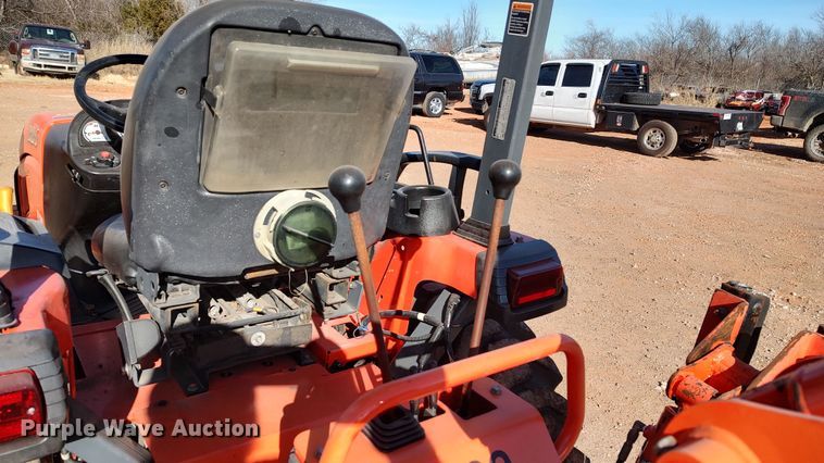 image for item LK9508 Kubota B26  backhoe