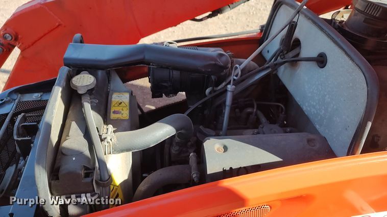 image for item LK9508 Kubota B26  backhoe