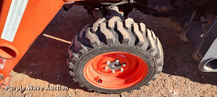 image for item LK9508 Kubota B26  backhoe