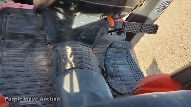 image for item LK9509 Kubota B26  backhoe