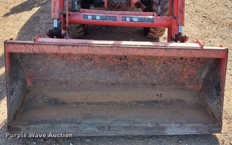 image for item LK9509 Kubota B26  backhoe