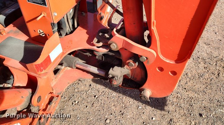 image for item LK9509 Kubota B26  backhoe