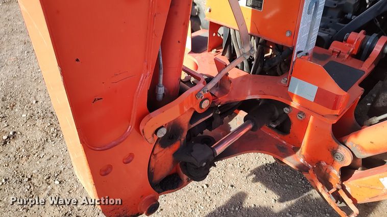 image for item LK9509 Kubota B26  backhoe