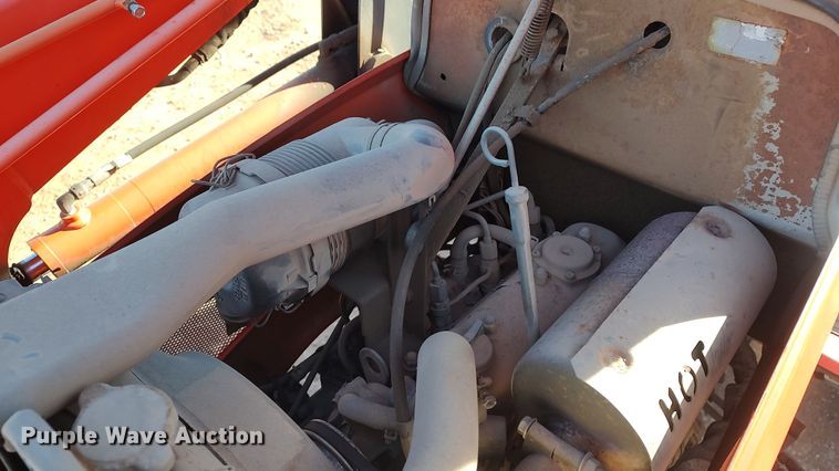 image for item LK9509 Kubota B26  backhoe