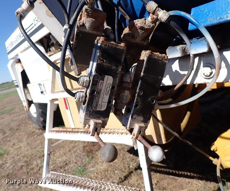 image for item LK9522 Ag-Chem TerraGator 2505  sludge spreader