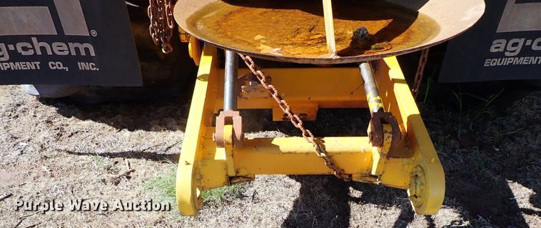 image for item LK9522 Ag-Chem TerraGator 2505  sludge spreader