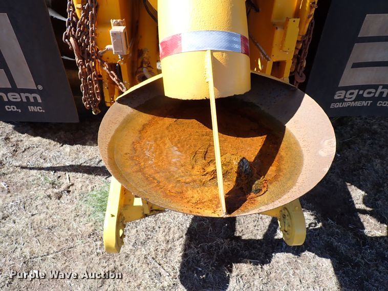 image for item LK9522 Ag-Chem TerraGator 2505  sludge spreader