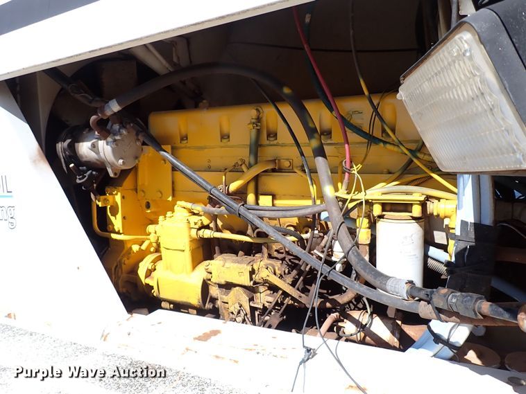 image for item LK9522 Ag-Chem TerraGator 2505  sludge spreader