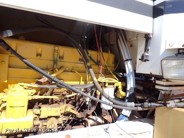 image for item LK9522 Ag-Chem TerraGator 2505  sludge spreader