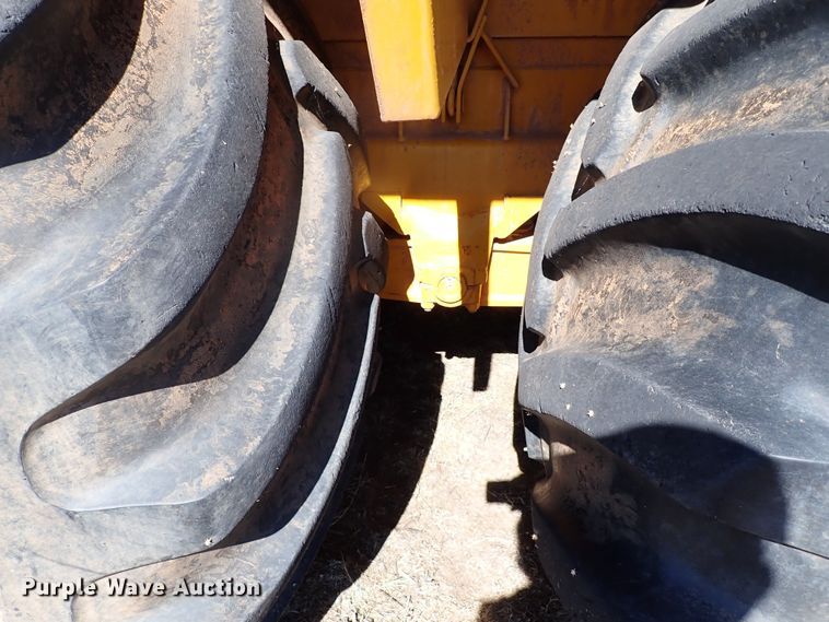 image for item LK9522 Ag-Chem TerraGator 2505  sludge spreader