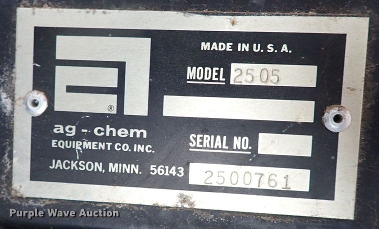 image for item LK9523 Kuhn Knight Slinger 8132  manure spreader