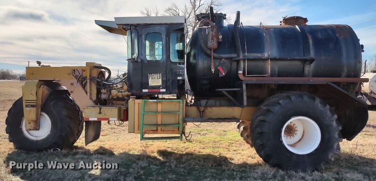 image for item LK9525 Ag-Chem TerraGator  slurry applicator