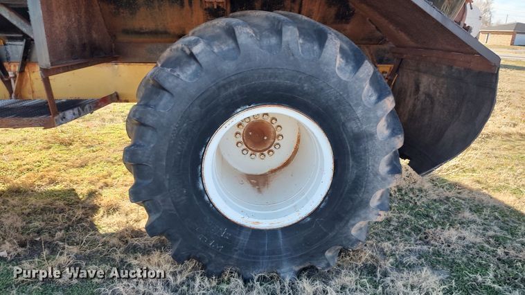 image for item LK9525 Ag-Chem TerraGator  slurry applicator