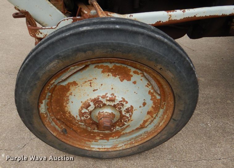 image for item LS9928 1950 Ferguson TO-20  tractor