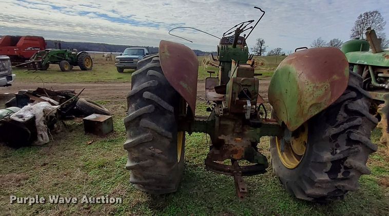 image for item MM9594 John Deere 4010  tractor