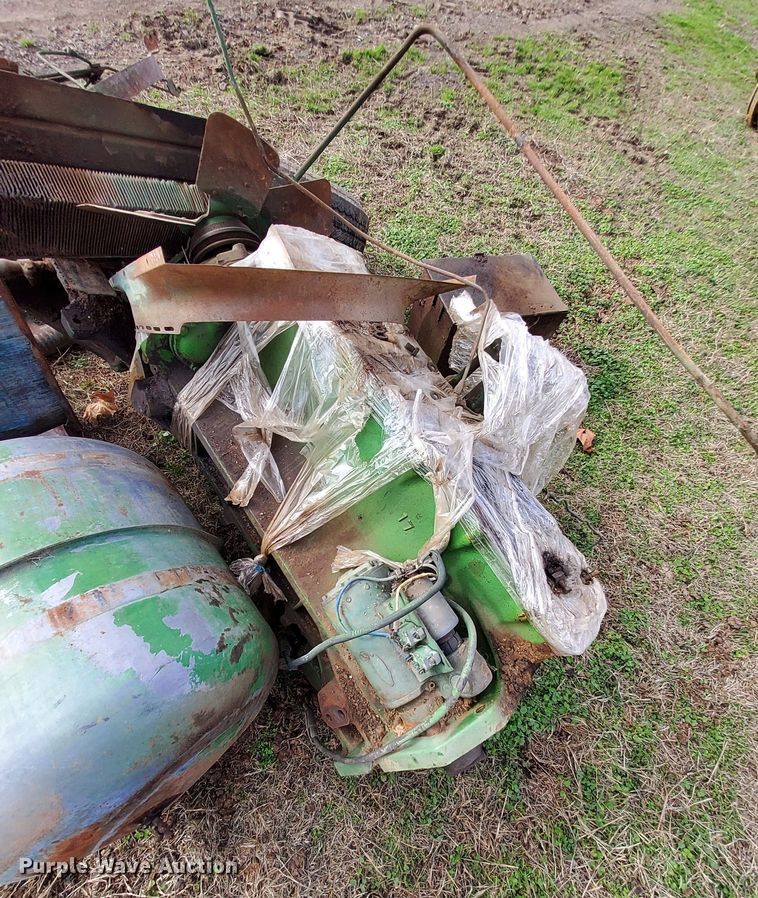 image for item MM9594 John Deere 4010  tractor