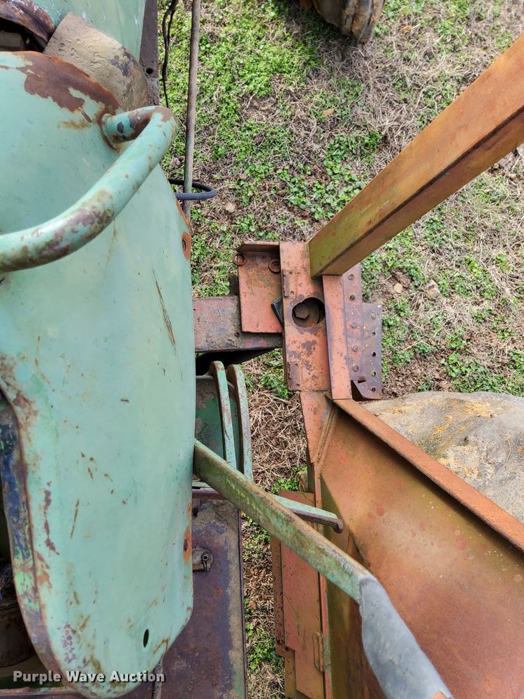 image for item MM9595 John Deere 4020  tractor