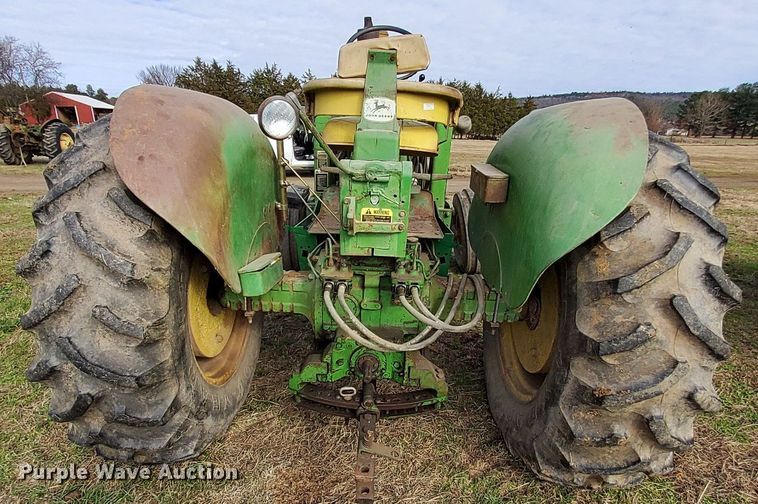 image for item MM9600 John Deere 4010  tractor