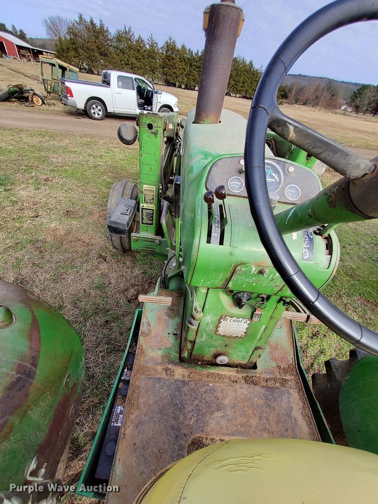 image for item MM9600 John Deere 4010  tractor