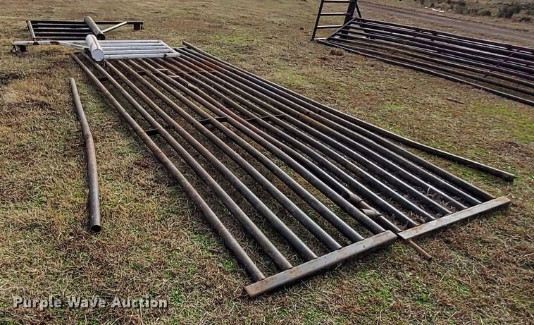image for item MM9605 18' W cattle guard