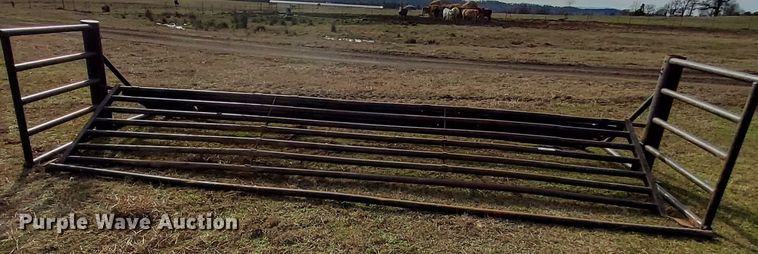 image for item MM9606 18' W cattle guard