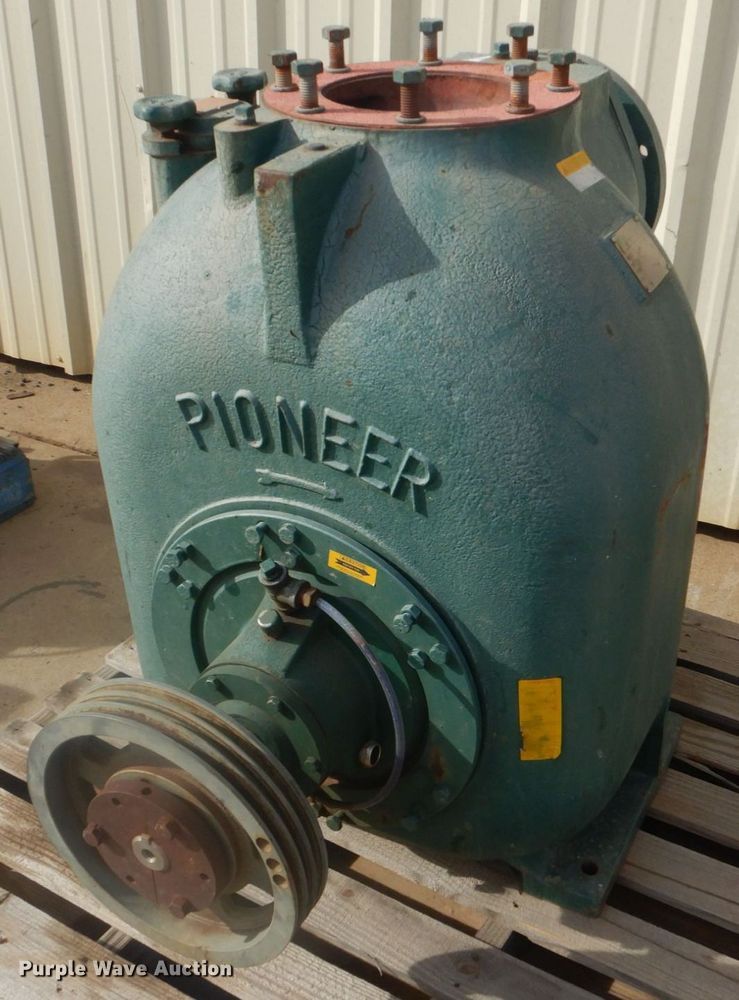 image for item MM9619 Pioneer P8015L1-B-30-4  irrigation pump