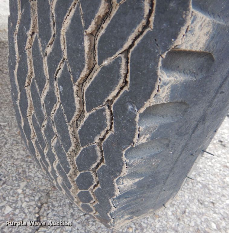 image for item MM9621 ODB LCT600  leaf vacuum