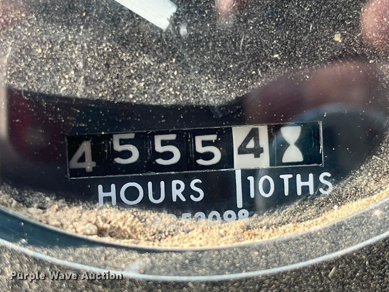 image for item MW9439 1975 John Deere 7520  4WD tractor