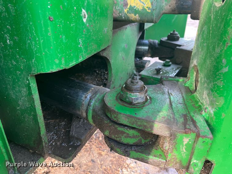 image for item MW9439 1975 John Deere 7520  4WD tractor