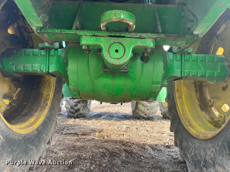 image for item MW9439 1975 John Deere 7520  4WD tractor