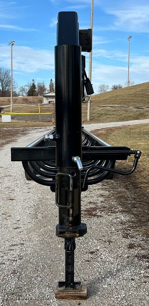 image for item MW9448 2022 DH Farm HT42  hay bale trailer