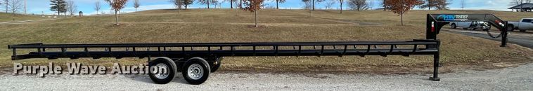 image for item MW9448 2022 DH Farm HT42  hay bale trailer