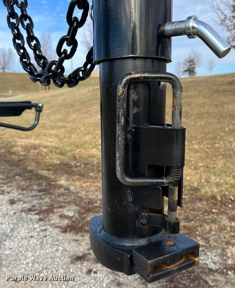 image for item MW9448 2022 DH Farm HT42  hay bale trailer