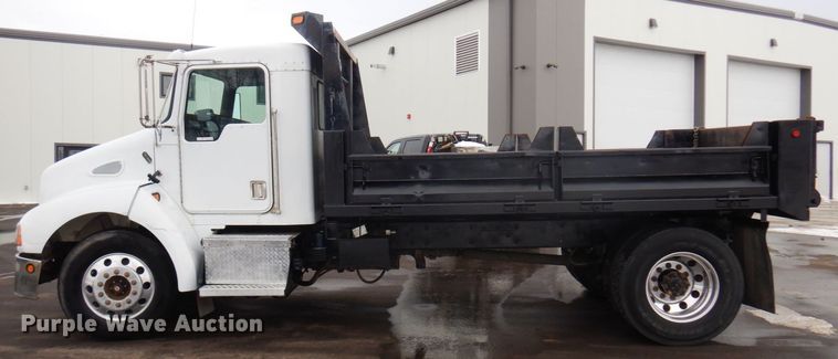 image for item AF9334 1999 Kenworth T300  dump truck