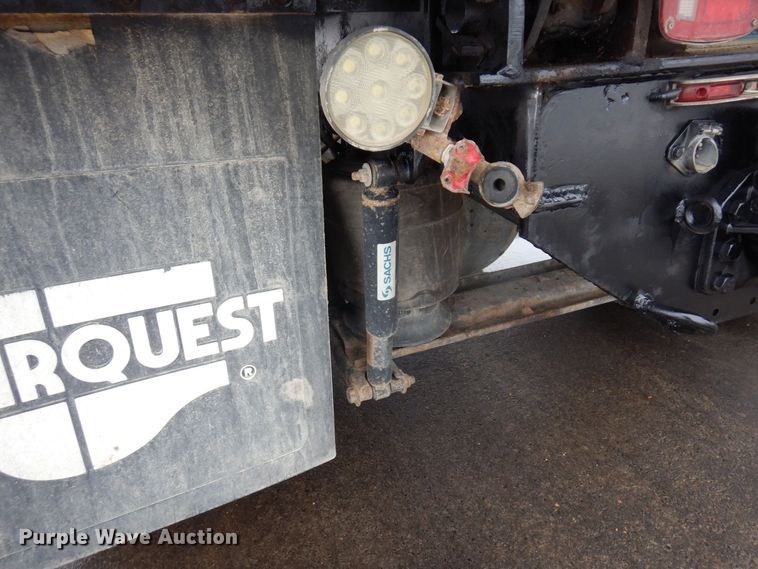 image for item AF9334 1999 Kenworth T300  dump truck