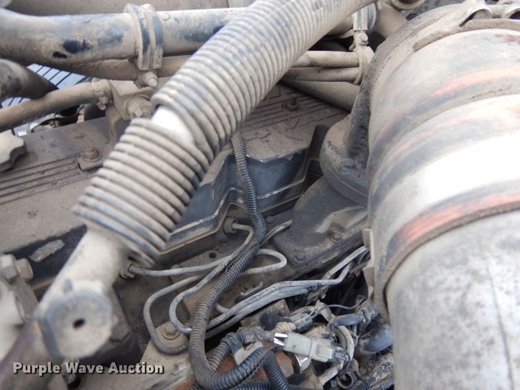 image for item AF9334 1999 Kenworth T300  dump truck