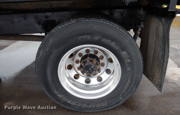 image for item AF9334 1999 Kenworth T300  dump truck