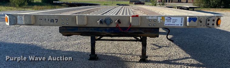 image for item DK6390 1998 Utility Trailers FS2C  flatbed trailer