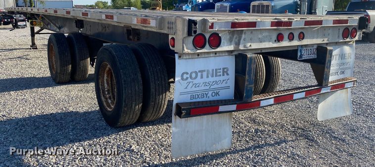 image for item DK6390 1998 Utility Trailers FS2C  flatbed trailer
