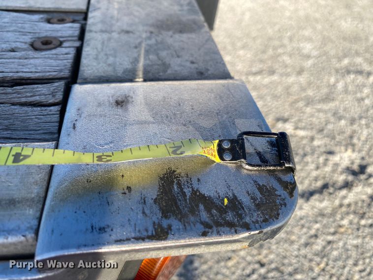 image for item DK6390 1998 Utility Trailers FS2C  flatbed trailer