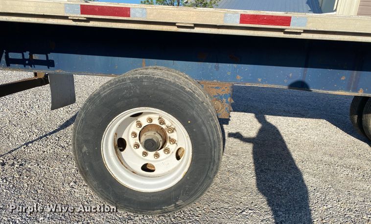 image for item DK6390 1998 Utility Trailers FS2C  flatbed trailer