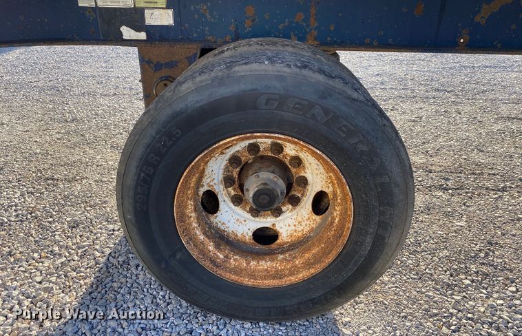 image for item DK6390 1998 Utility Trailers FS2C  flatbed trailer