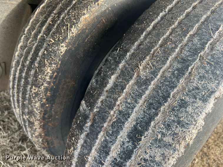 image for item DK7205 2015 Doonan CDKH  drop deck equipment trailer