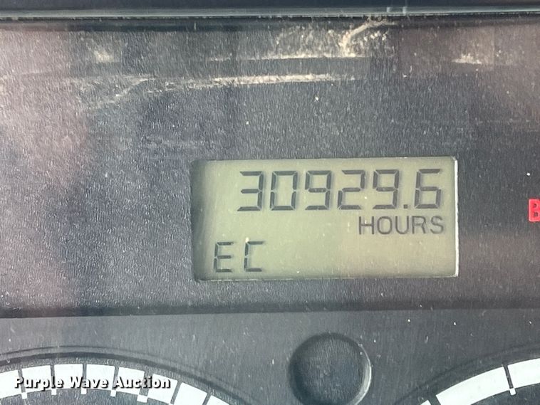 image for item DK7206 2007 Freightliner Columbia  semi truck