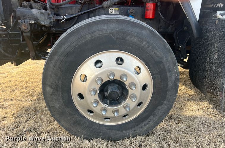 image for item DK7207 2006 Kenworth T800  semi truck