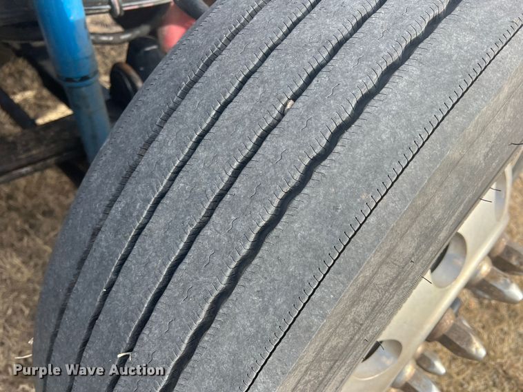 image for item DK7207 2006 Kenworth T800  semi truck