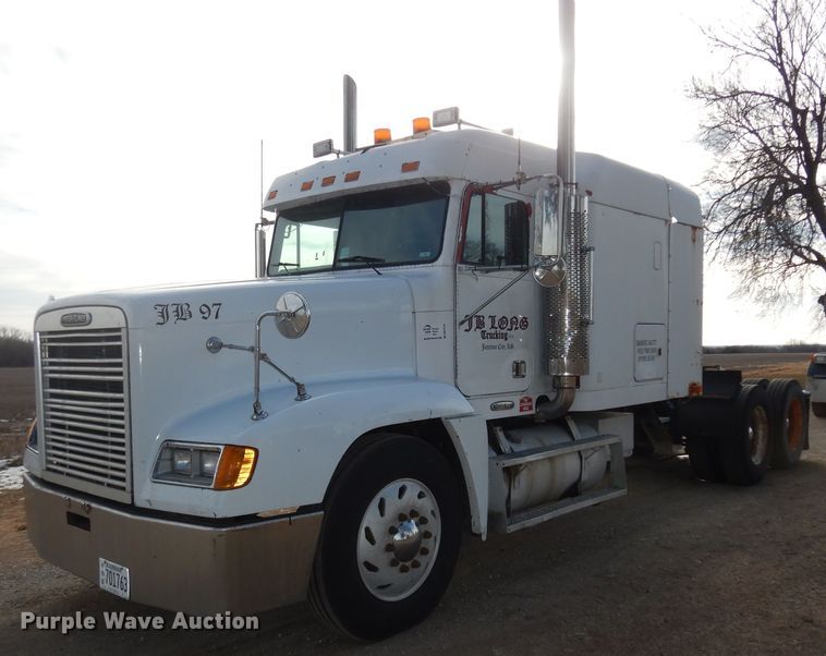 image for item DK7518 1997 Freightliner FLD  semi truck