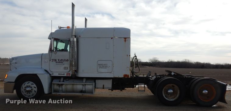 image for item DK7518 1997 Freightliner FLD  semi truck